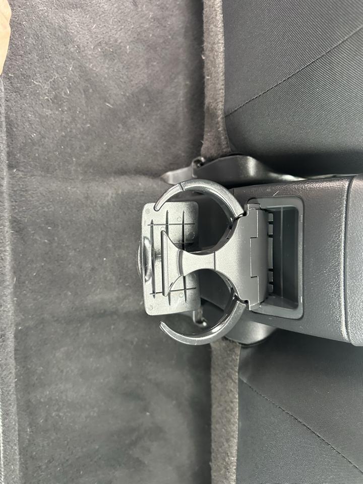 Toyota Corolla 4dr Sdn Man (Natl) 2009