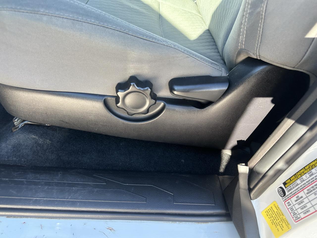 Toyota Tacoma 2WD SR5 Access Cab 6' Bed I4 AT (Natl) 2020