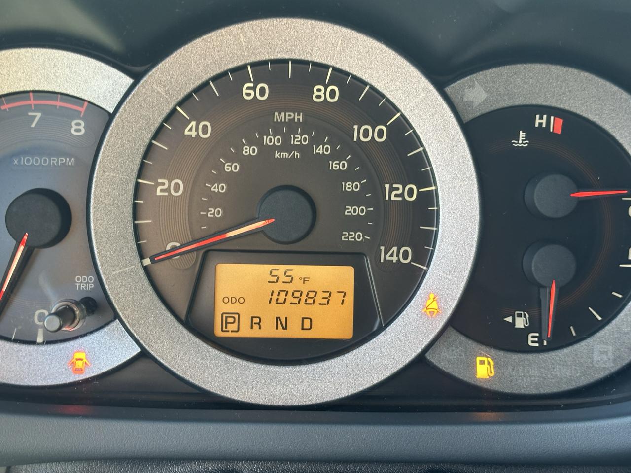 Toyota RAV4 4WD 4dr 4-cyl 4-Spd AT (Natl) 2010