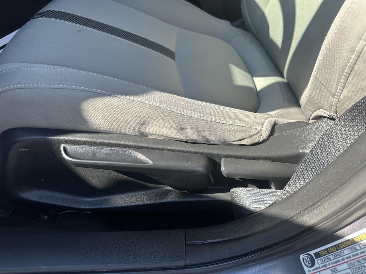Honda Civic Sedan 4dr CVT LX 2016