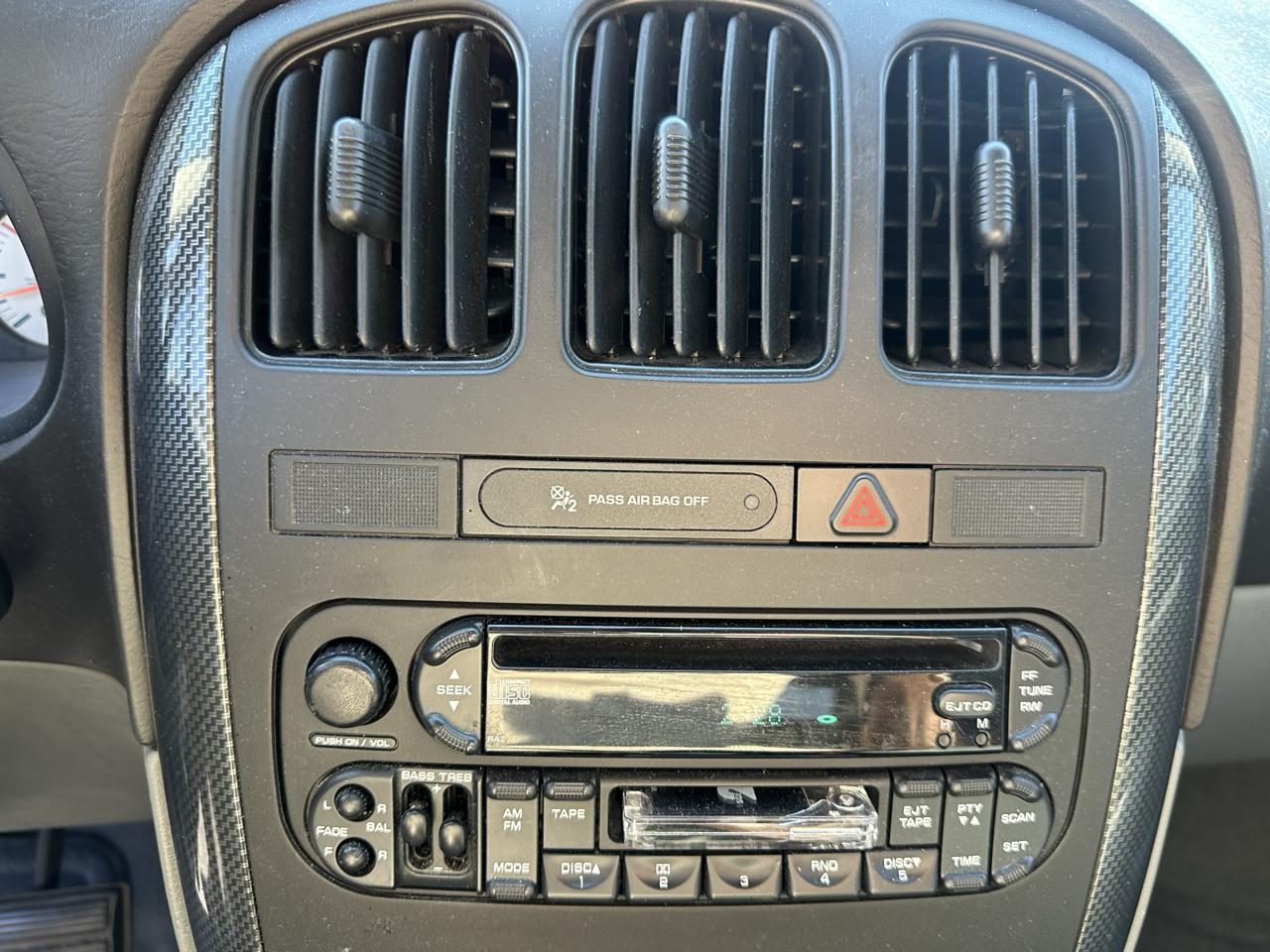 Dodge Caravan 4dr SXT 2006