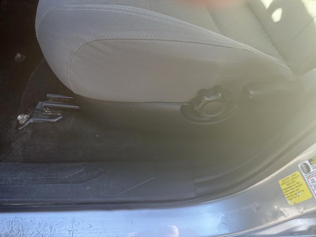 Toyota Tacoma 2WD SR5 Double Cab 5' Bed I4 AT (Natl) 2022