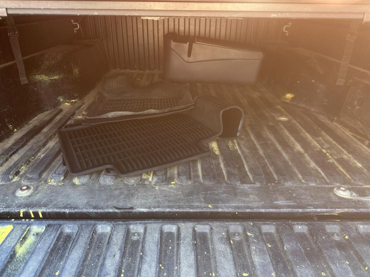 Toyota Tacoma 2WD SR5 Double Cab 5' Bed I4 AT (Natl) 2022