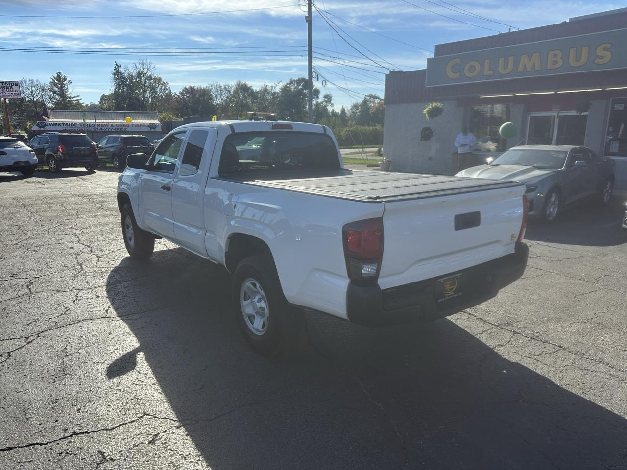 Toyota Tacoma 2WD SR5 Access Cab 6' Bed I4 AT (Natl) 2020