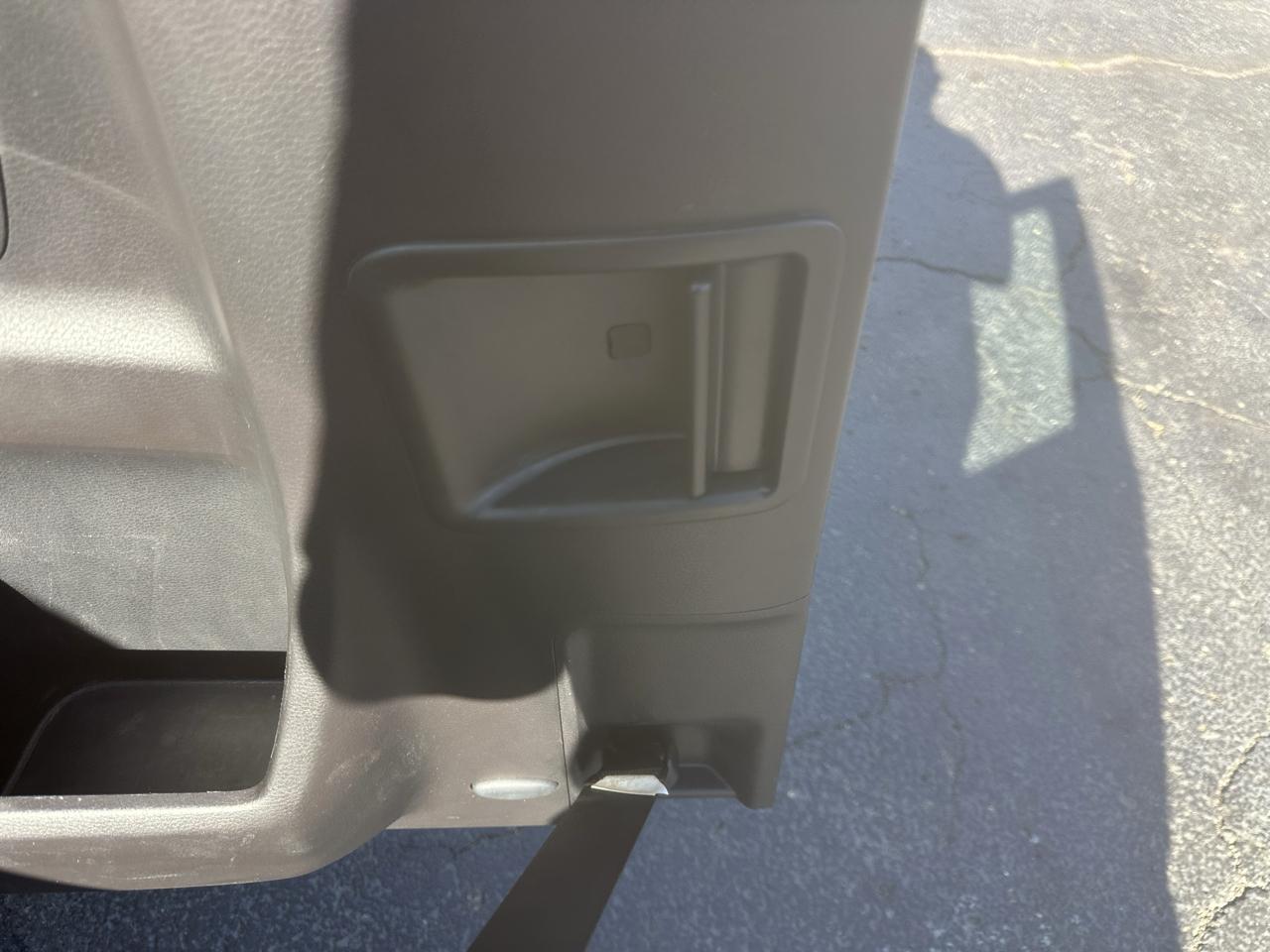 Toyota Tacoma 2WD SR5 Access Cab 6' Bed I4 AT (Natl) 2020