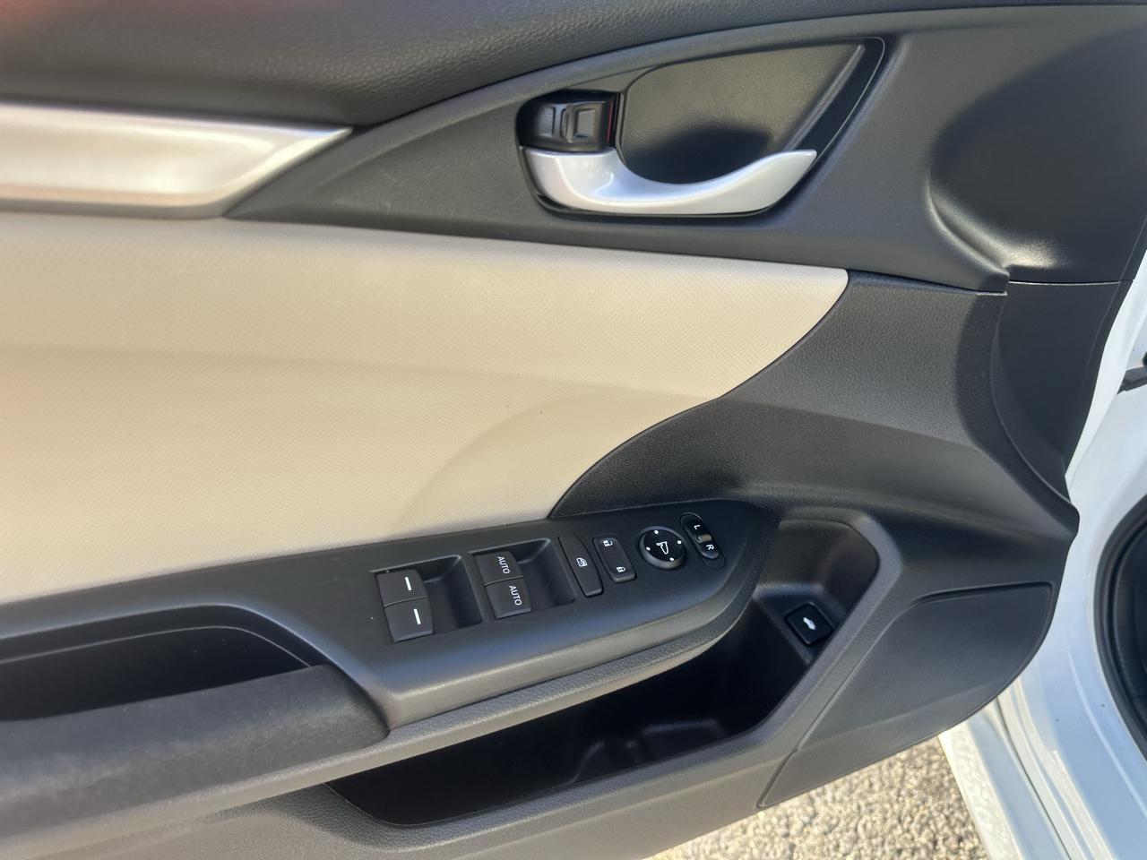 Honda Civic Sedan LX CVT 2018