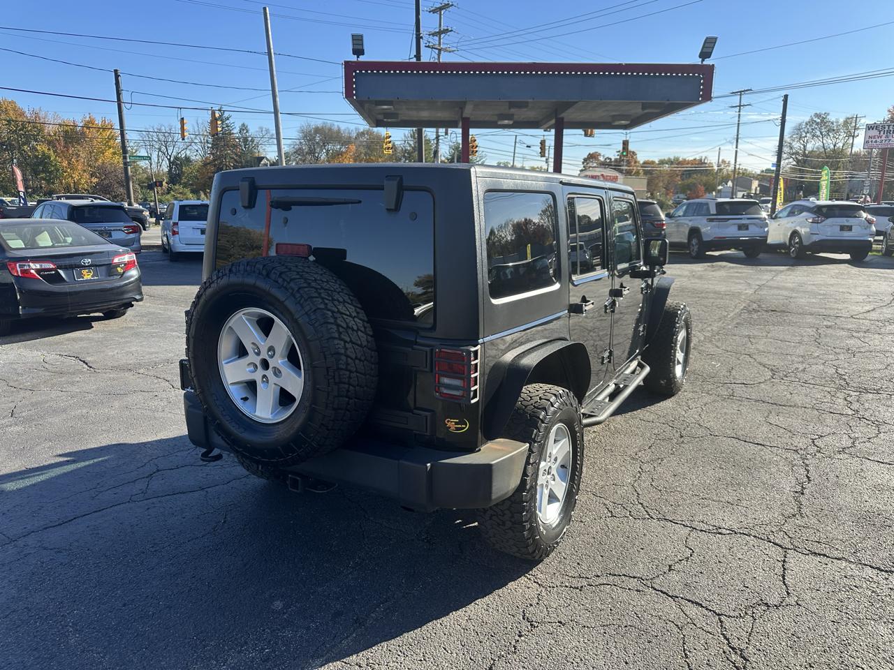 Jeep Wrangler Unlimited 4WD 4dr Sport 2015