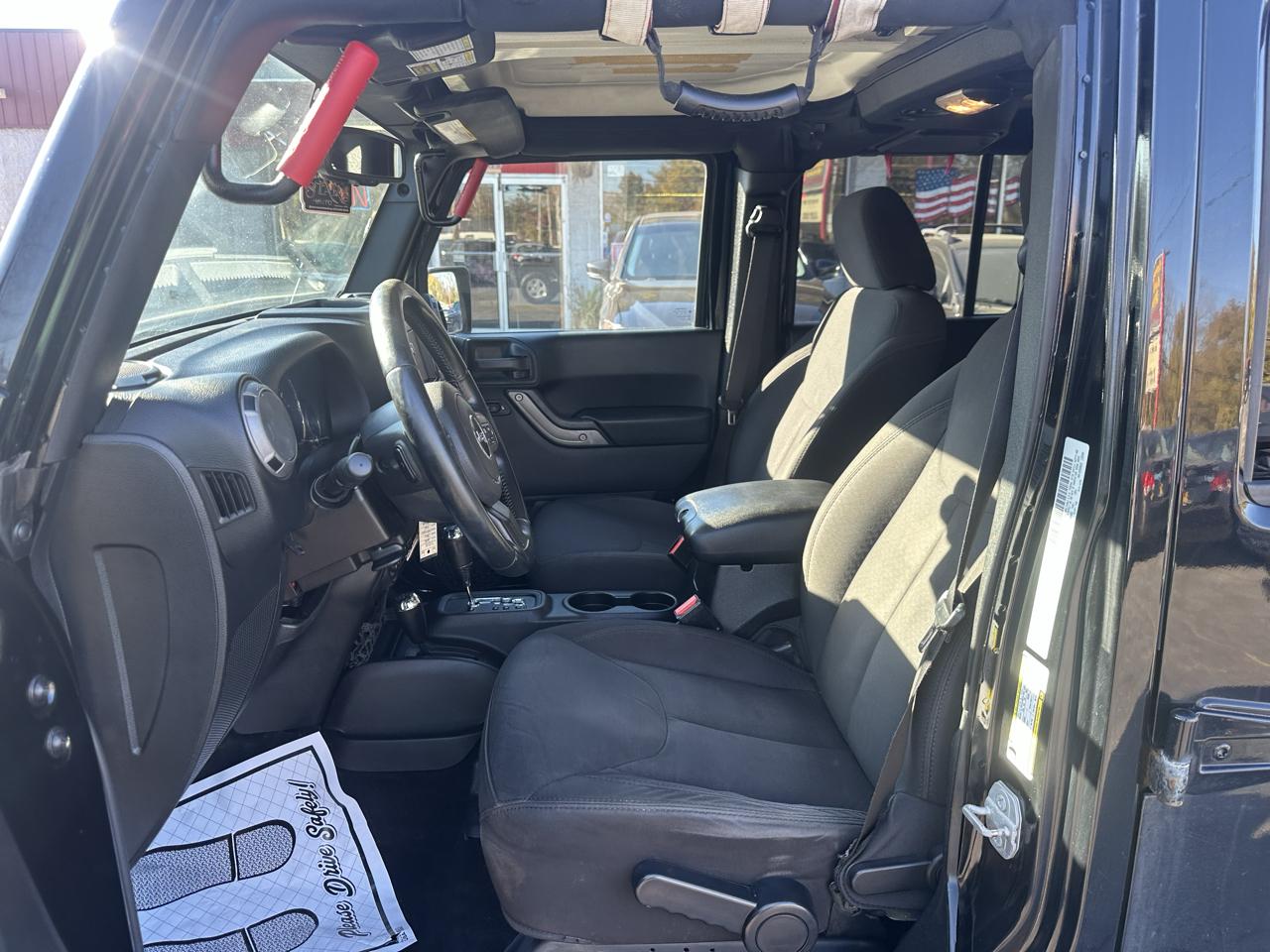 Jeep Wrangler Unlimited 4WD 4dr Sport 2015