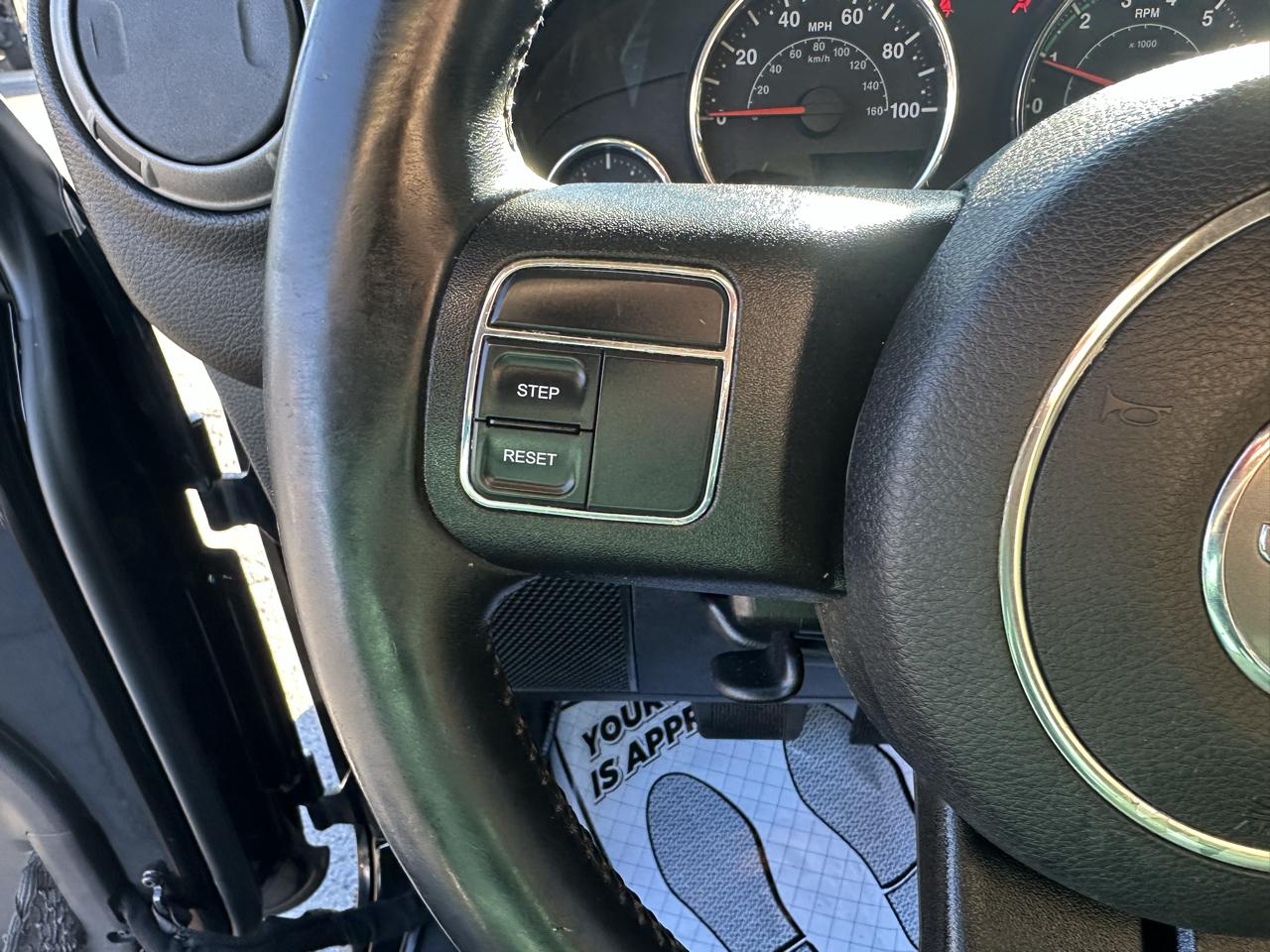 Jeep Wrangler Unlimited 4WD 4dr Sport 2015