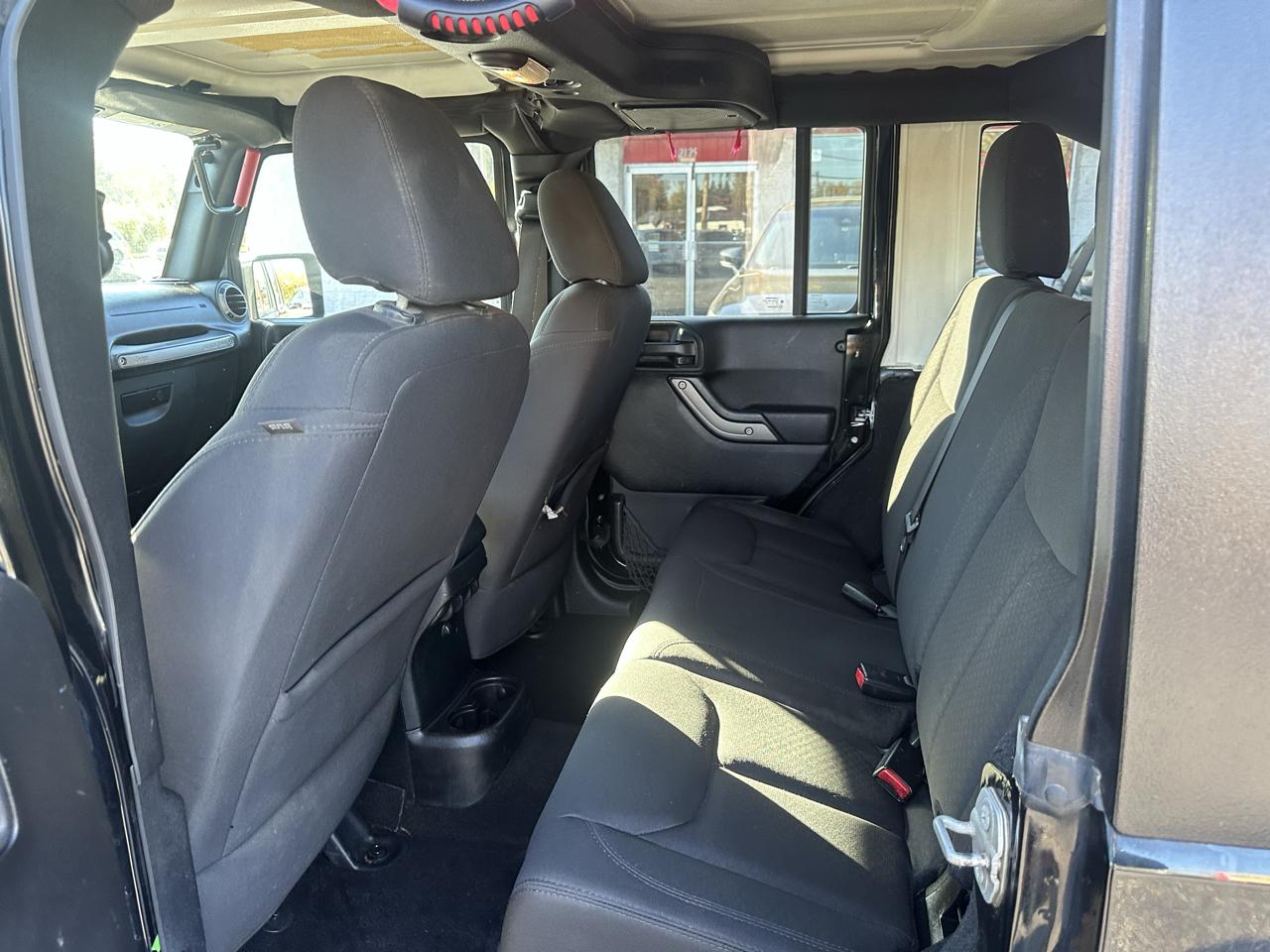 Jeep Wrangler Unlimited 4WD 4dr Sport 2015