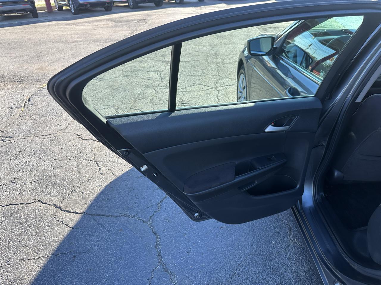 Honda Accord Sdn 4dr I4 Auto LX 2010
