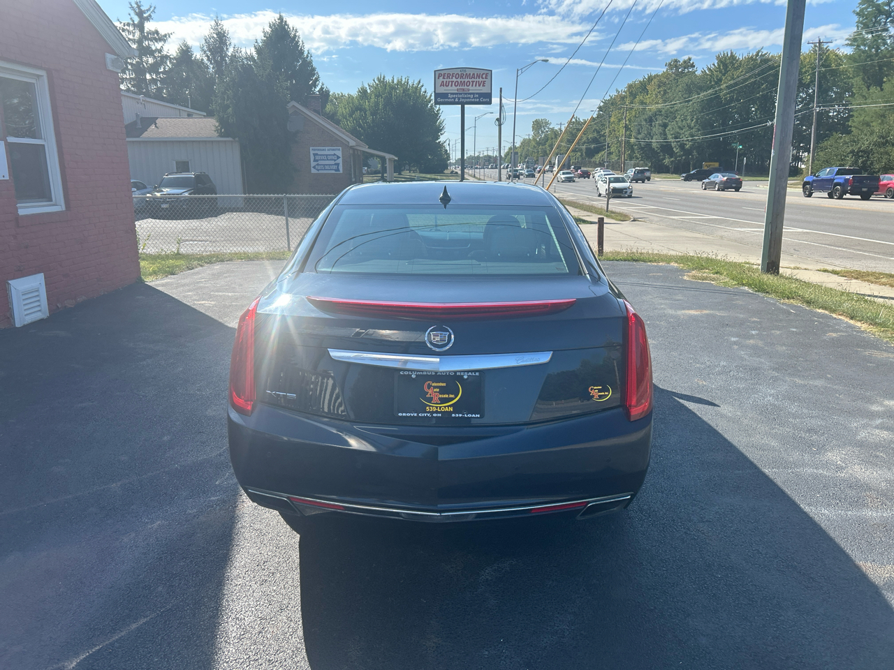 Cadillac XTS 4dr Sdn Luxury FWD 2013 Cadillac XTS 4dr Sdn Luxury FWD 2013