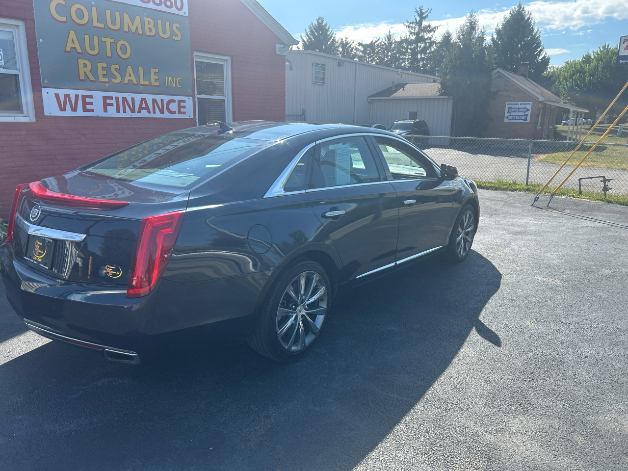 Cadillac XTS 4dr Sdn Luxury FWD 2013 Cadillac XTS 4dr Sdn Luxury FWD 2013