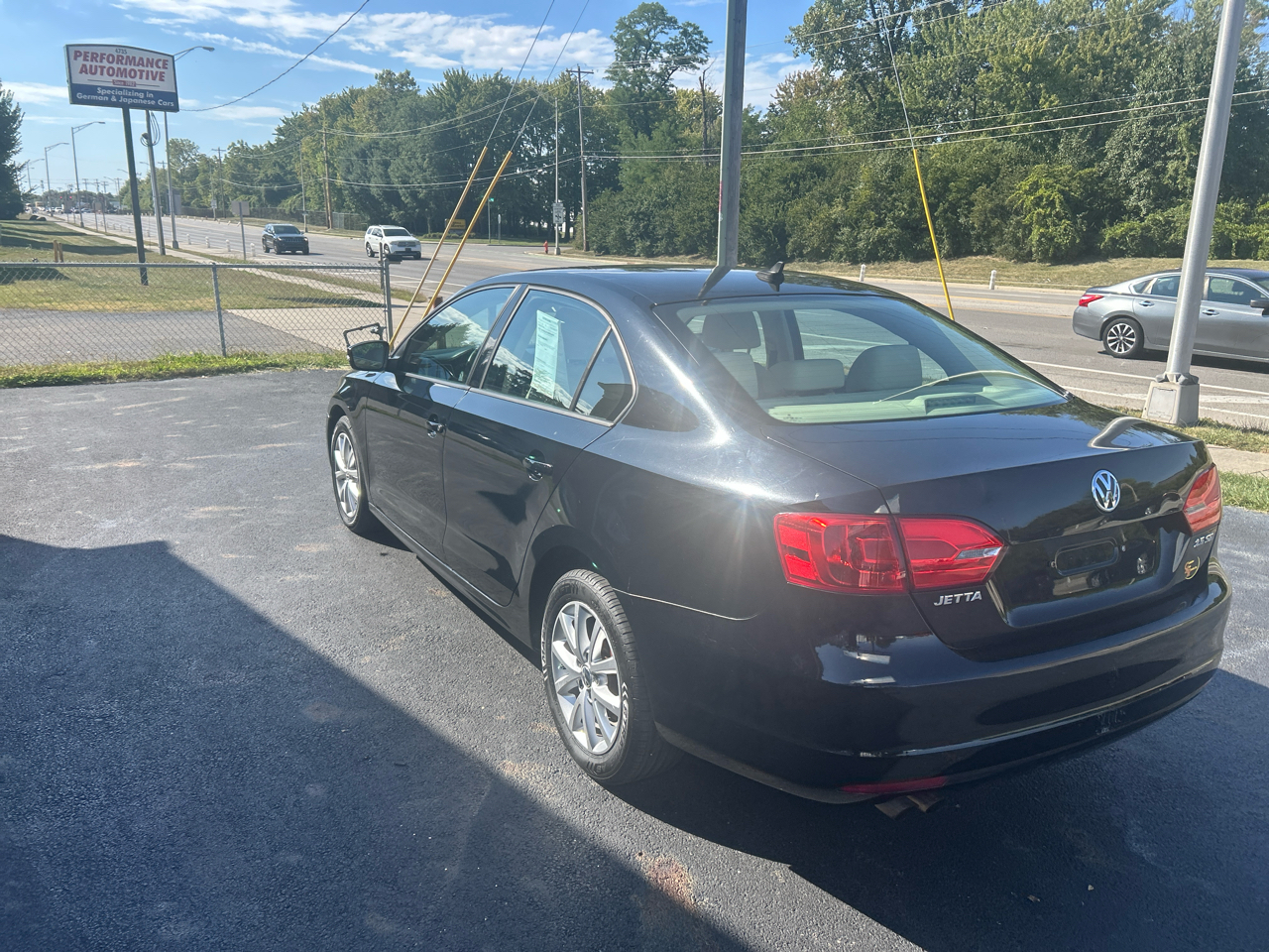 Volkswagen Jetta Sedan 4dr Auto SE PZEV 2011 Volkswagen Jetta Sedan 4dr Auto SE PZEV 2011