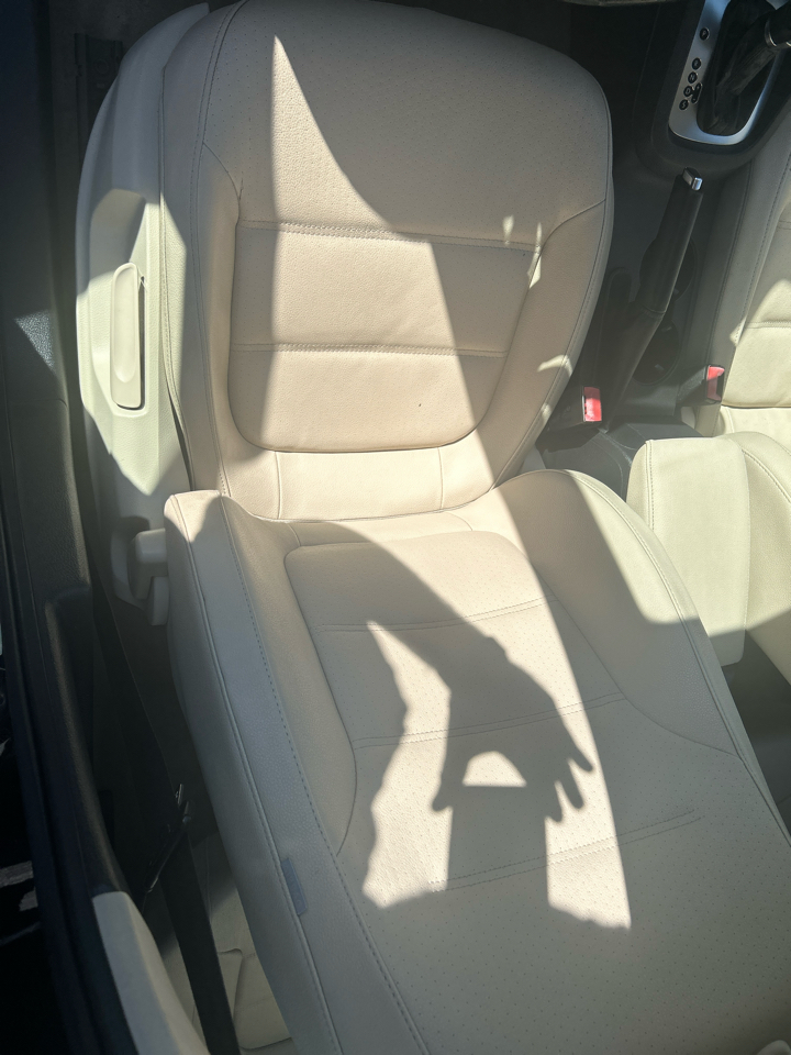 Volkswagen Jetta Sedan 4dr Auto SE PZEV 2011 Volkswagen Jetta Sedan 4dr Auto SE PZEV 2011