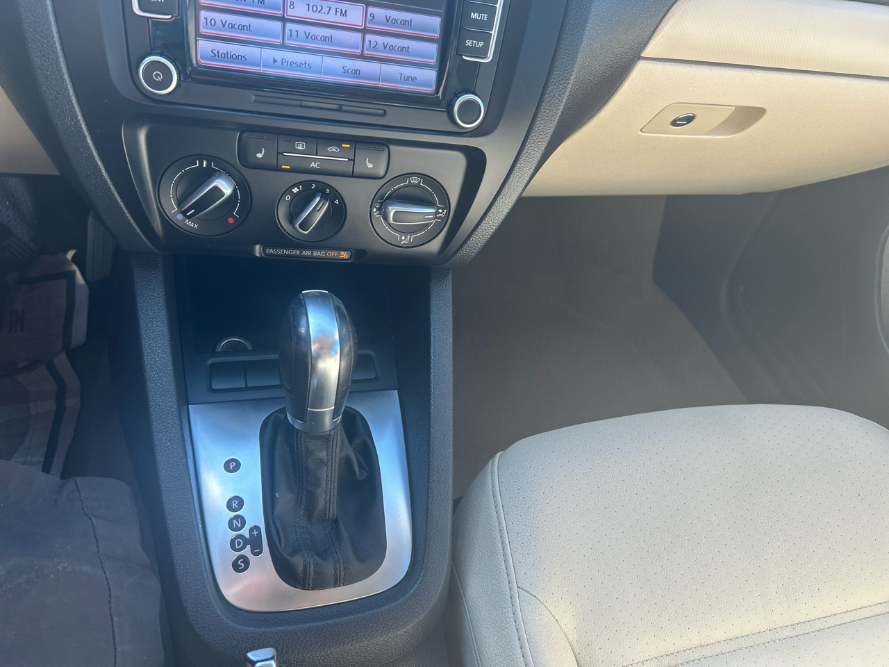 Volkswagen Jetta Sedan 4dr Auto SE PZEV 2011 Volkswagen Jetta Sedan 4dr Auto SE PZEV 2011