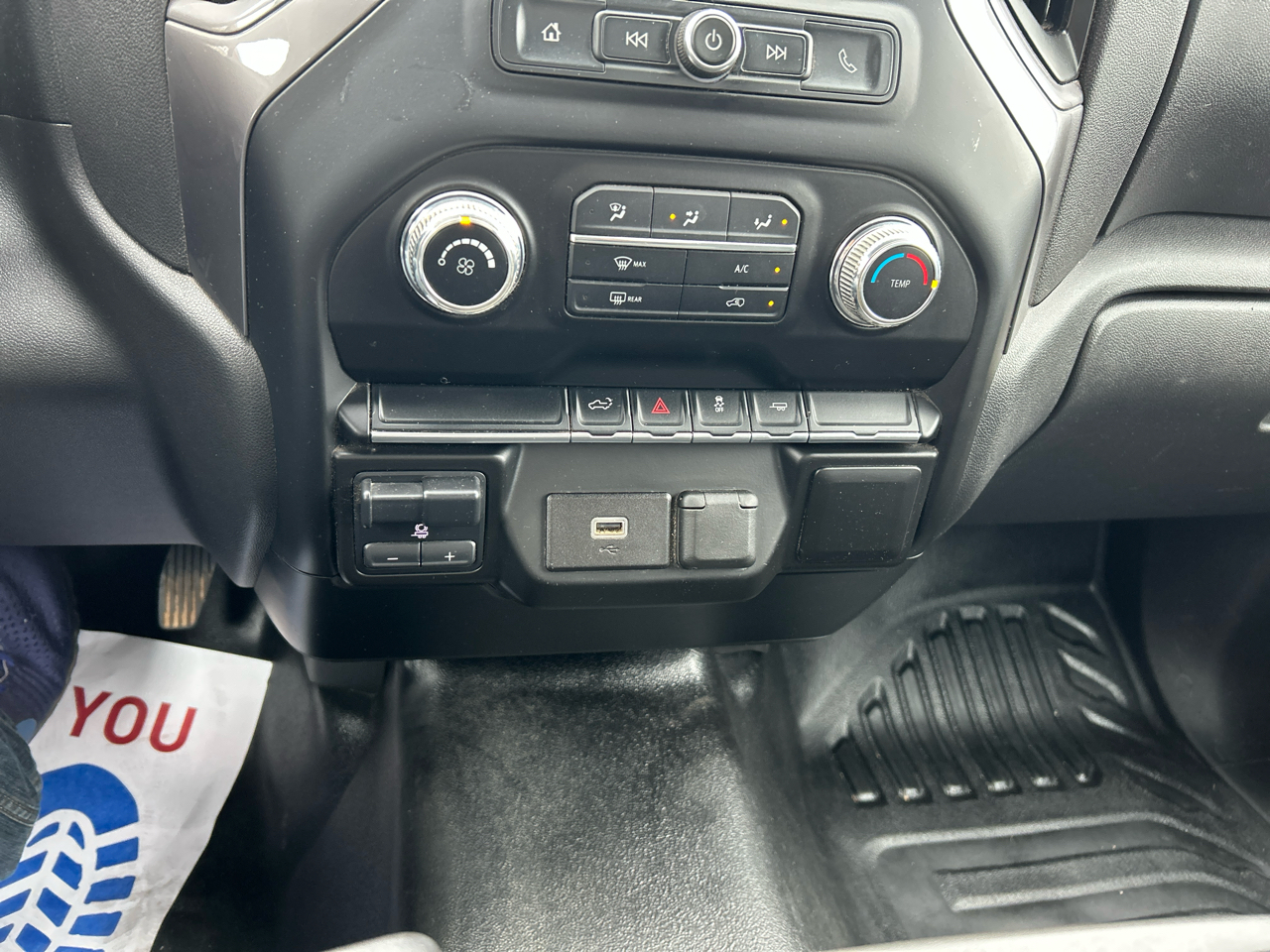 GMC Sierra 1500 2WD Reg Cab 140" 2019 GMC Sierra 1500 2WD Reg Cab 140" 2019