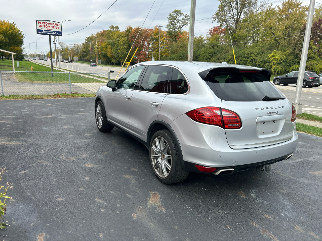 Porsche Cayenne AWD 4dr S 2011 Porsche Cayenne AWD 4dr S 2011