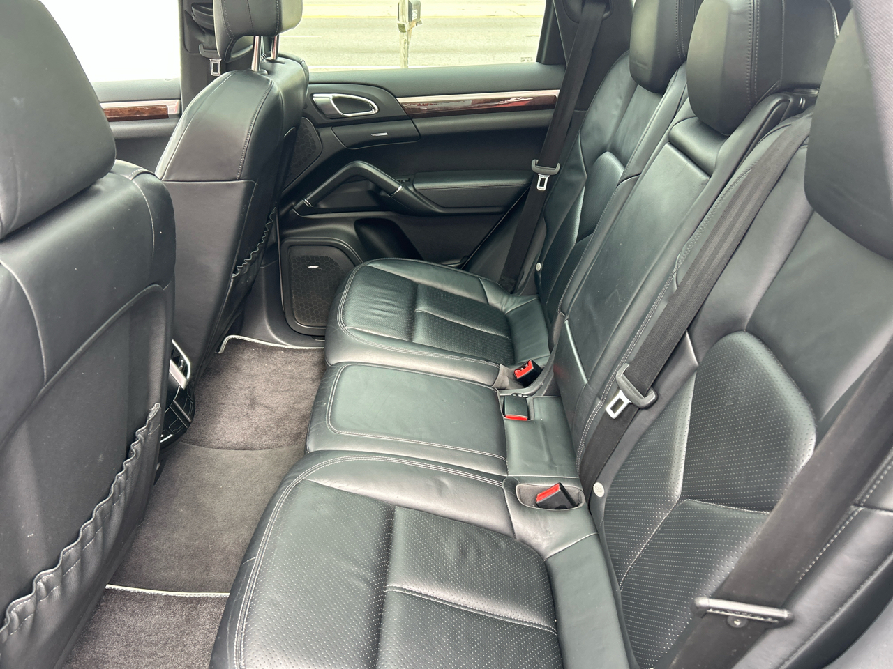 Porsche Cayenne AWD 4dr S 2011 Porsche Cayenne AWD 4dr S 2011
