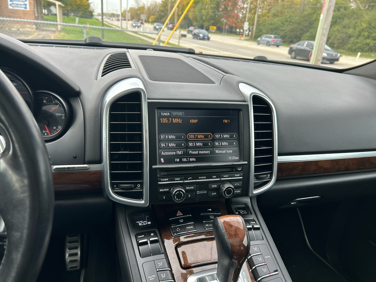 Porsche Cayenne AWD 4dr S 2011 Porsche Cayenne AWD 4dr S 2011