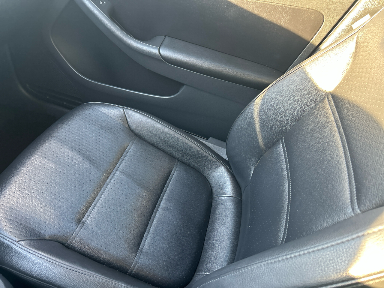 Volkswagen Jetta Sedan 4dr Auto SE PZEV 2014