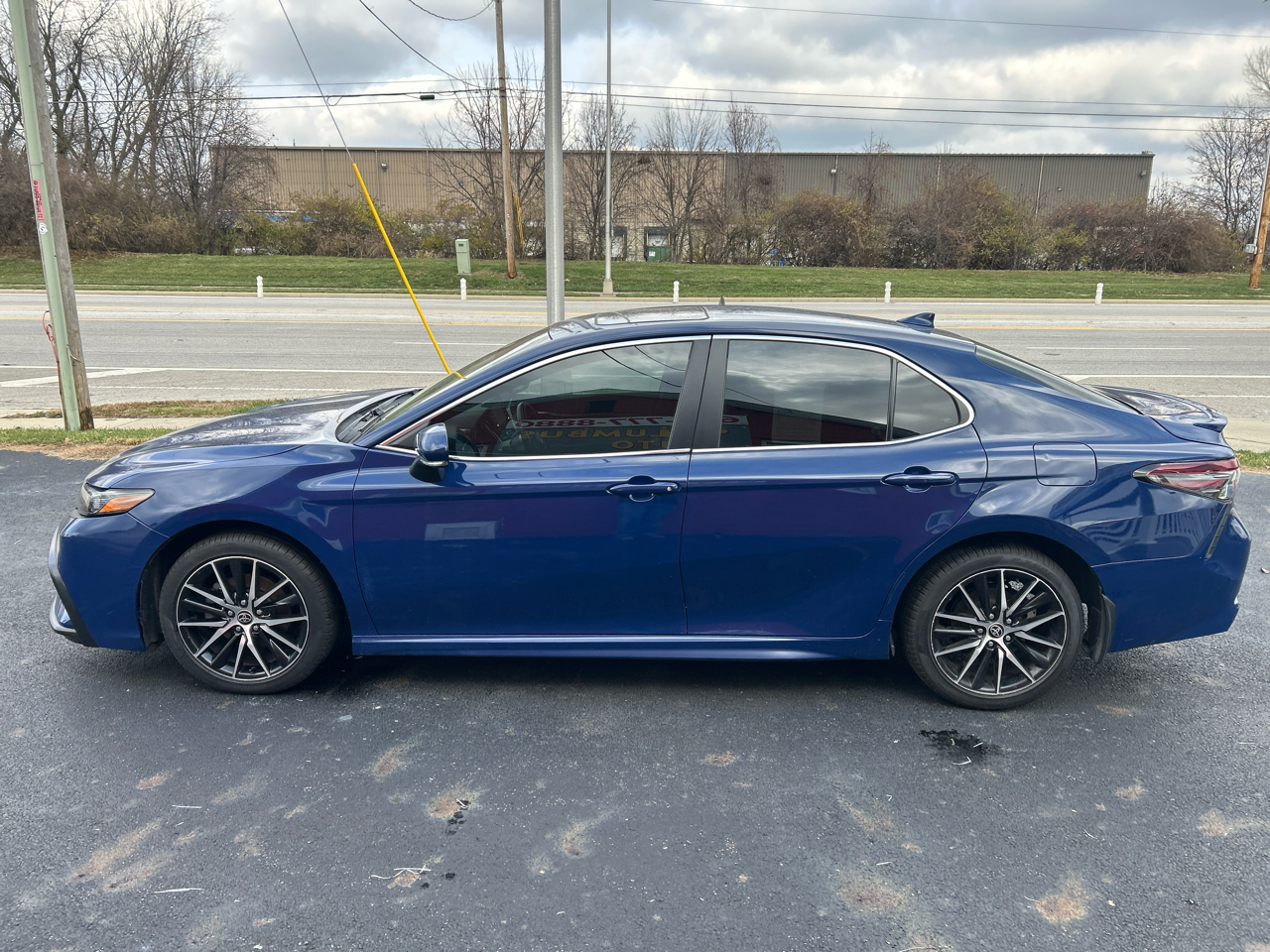 Toyota Camry SE Auto (Natl) 2023