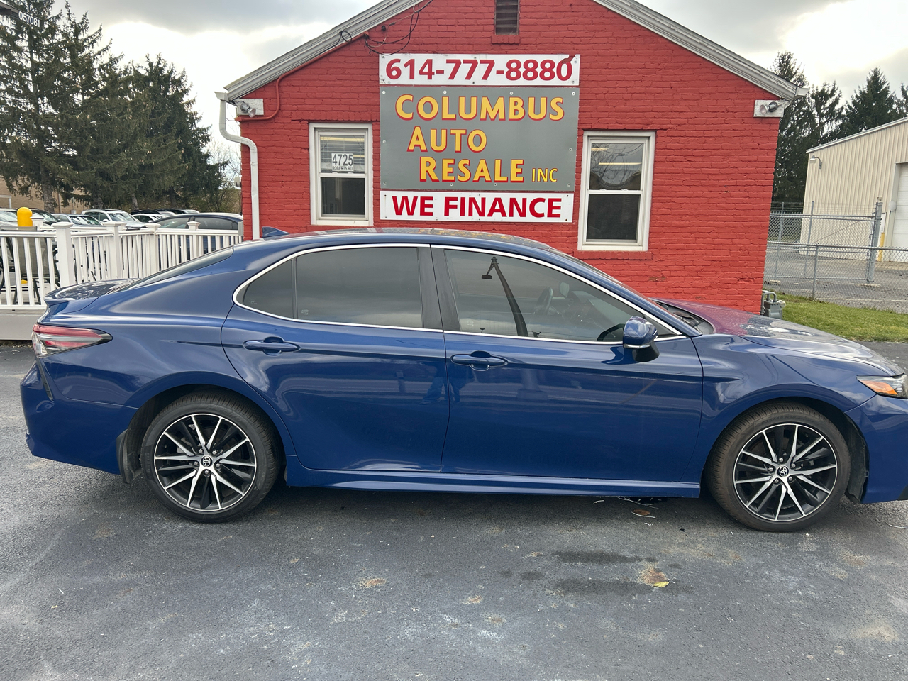Toyota Camry SE Auto (Natl) 2023