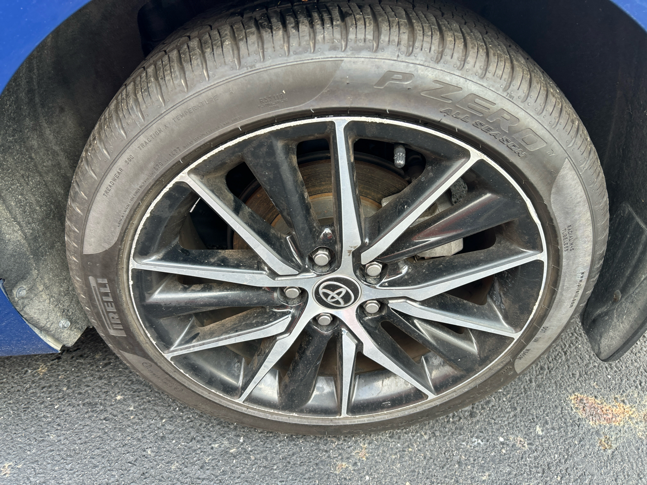 Toyota Camry SE Auto (Natl) 2023