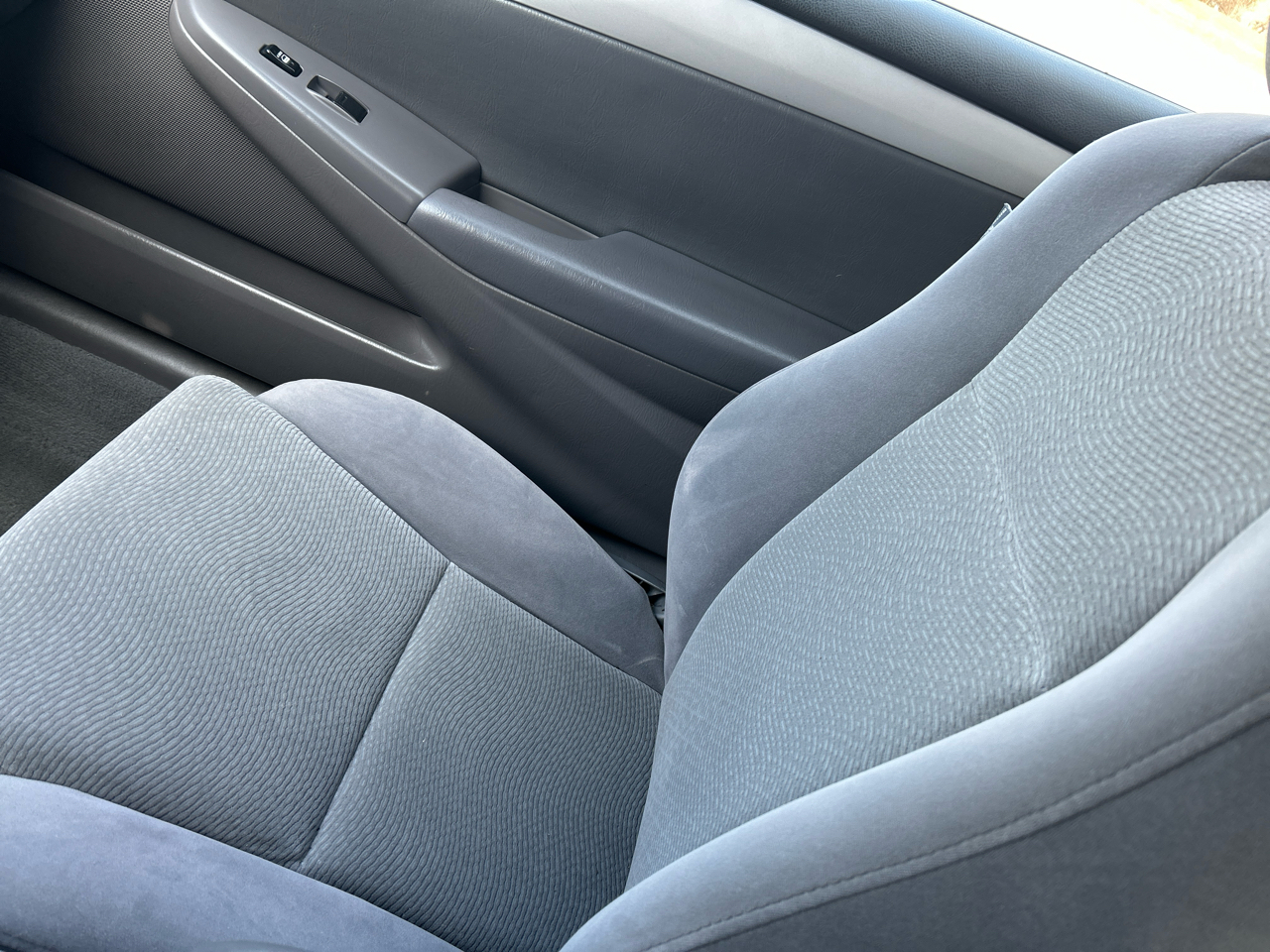 Toyota Camry Solara 2dr Cpe I4 Man Sport (Natl) 2008