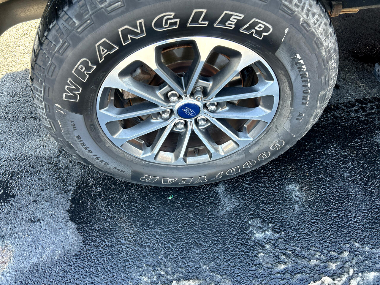 Ford F-150 4WD SuperCab 145" XLT 2018