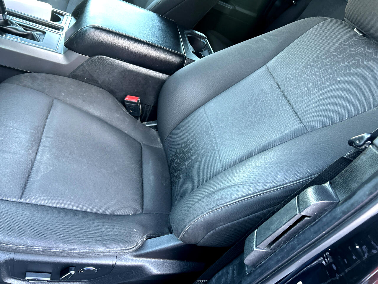 Ford F-150 4WD SuperCab 145" XLT 2018