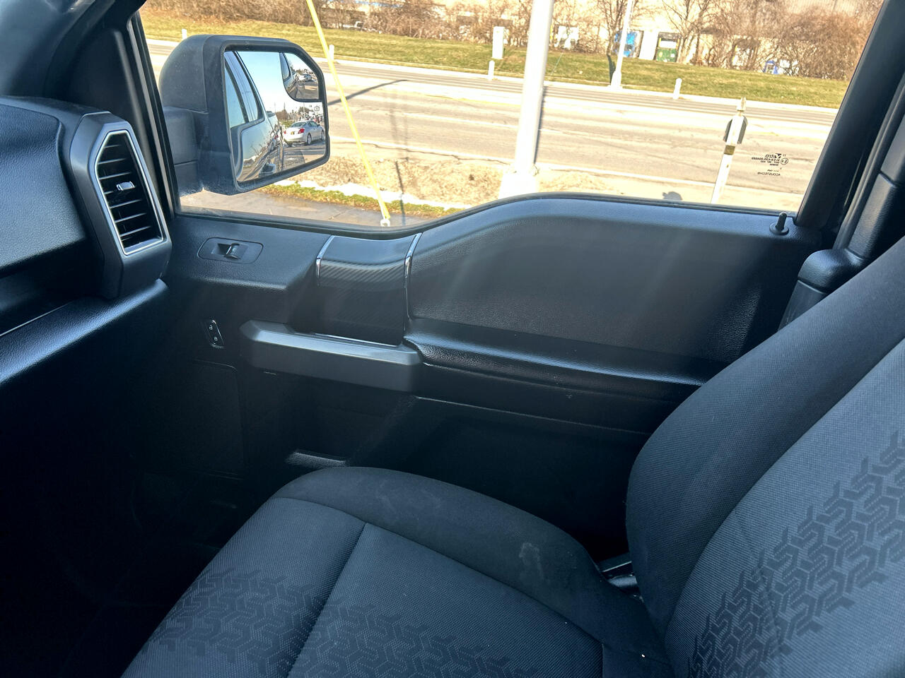 Ford F-150 4WD SuperCab 145" XLT 2018