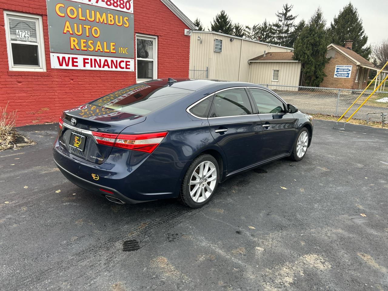 Toyota Avalon 4dr Sdn XLE Premium (Natl) 2014