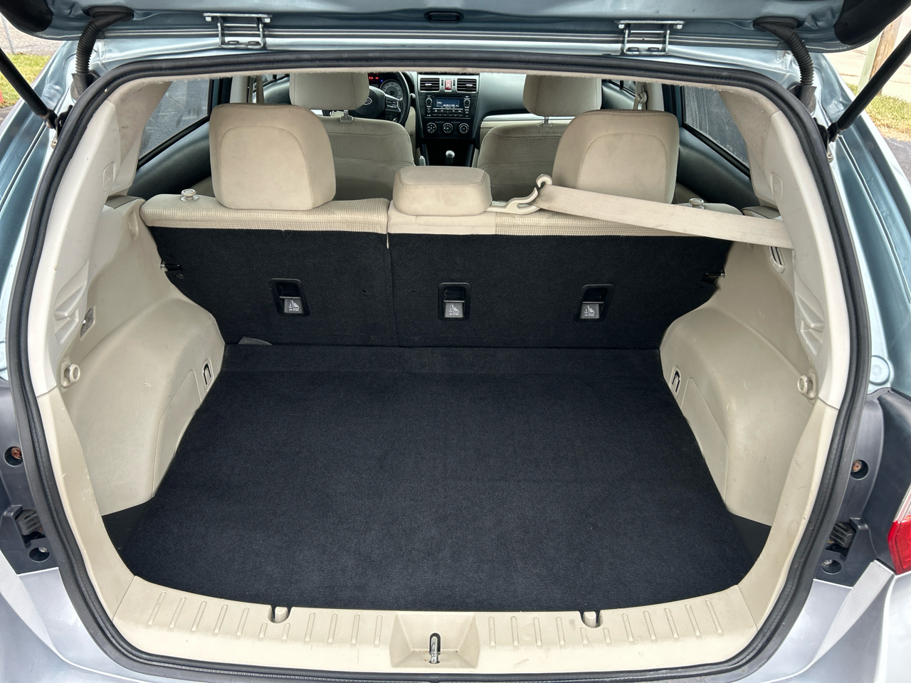 Subaru Impreza Wagon 5dr Man 2.0i Sport Premium 2012