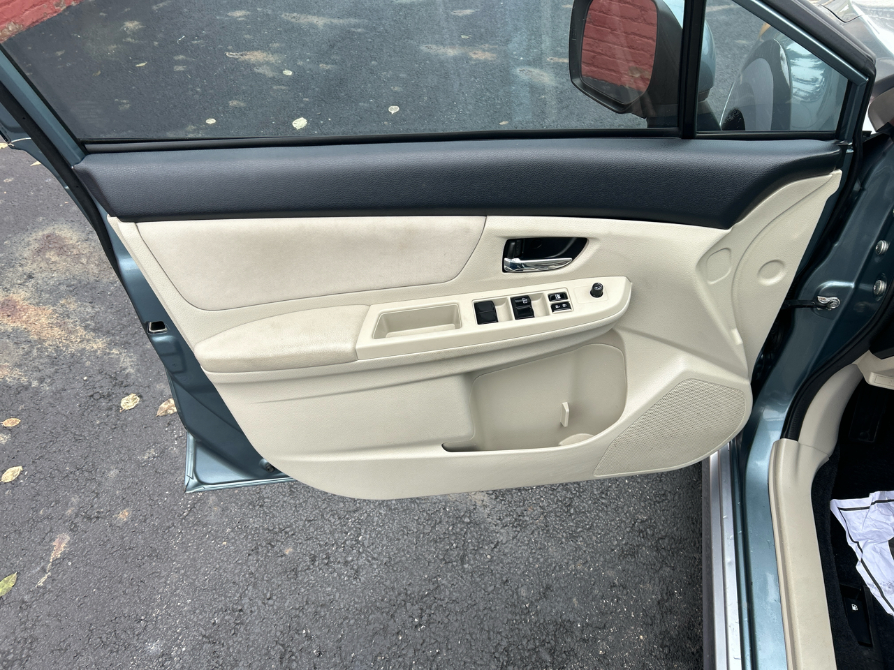 Subaru Impreza Wagon 5dr Man 2.0i Sport Premium 2012