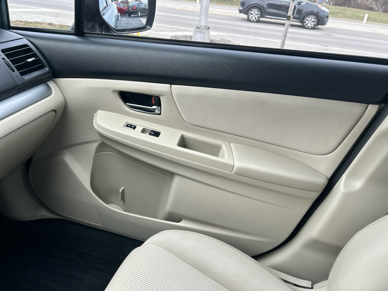 Subaru Impreza Wagon 5dr Man 2.0i Sport Premium 2012