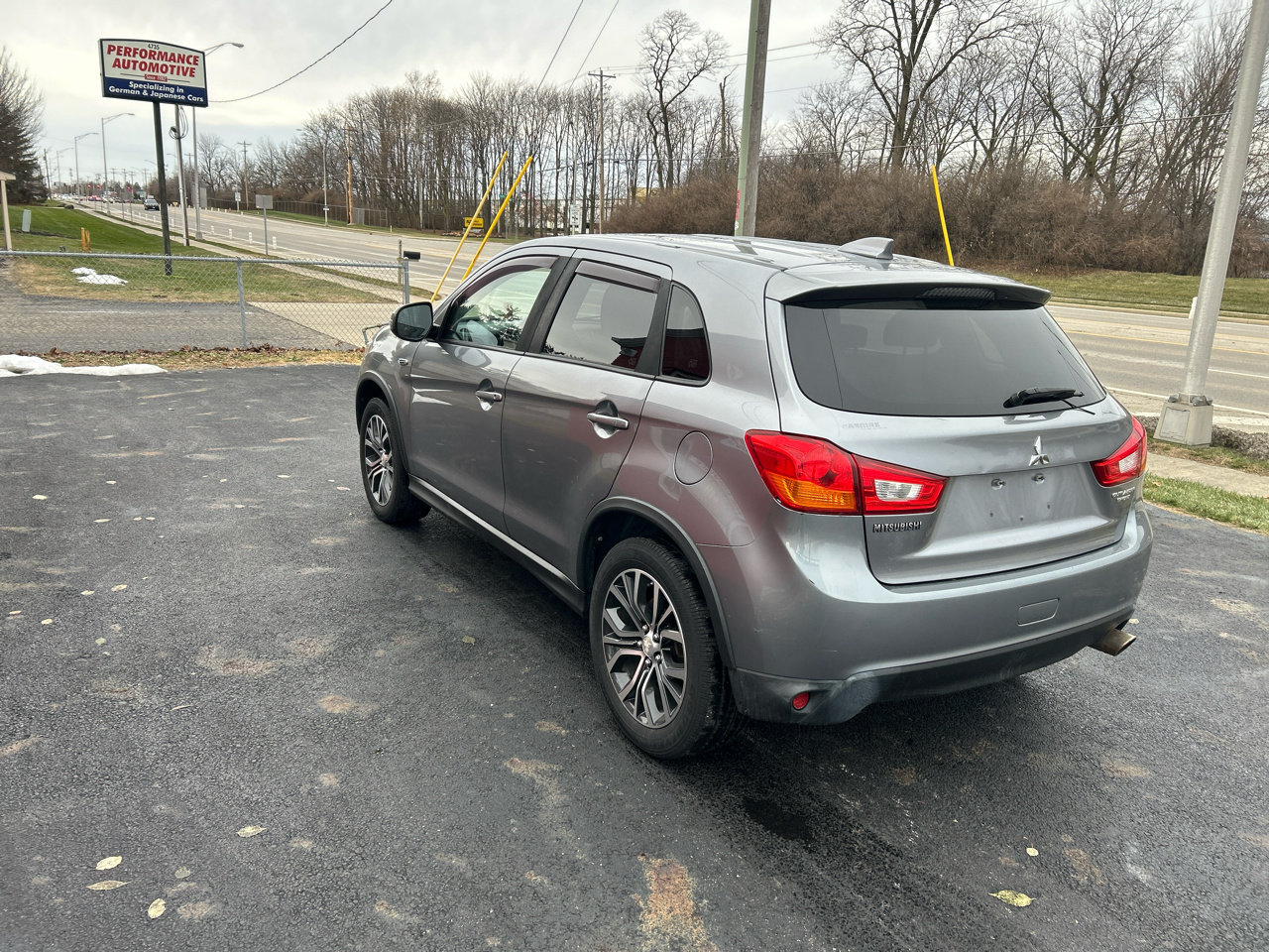 Mitsubishi Outlander Sport ES 2.0 AWC CVT 2017