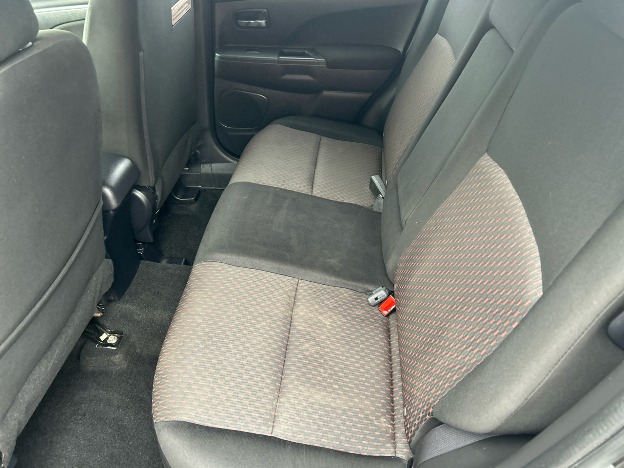 Mitsubishi Outlander Sport ES 2.0 AWC CVT 2017