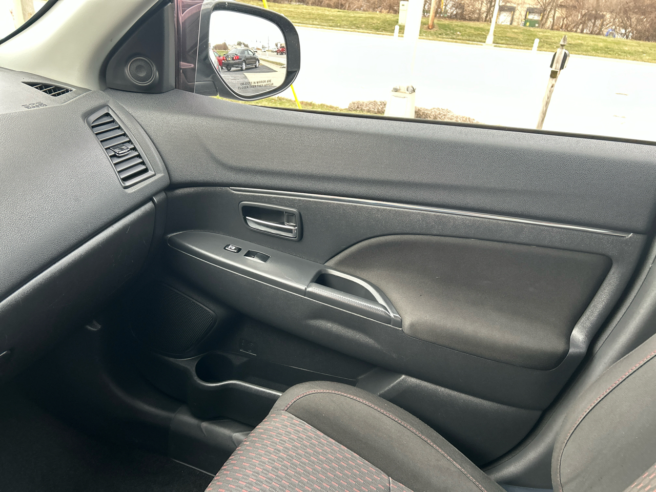 Mitsubishi Outlander Sport ES 2.0 AWC CVT 2017