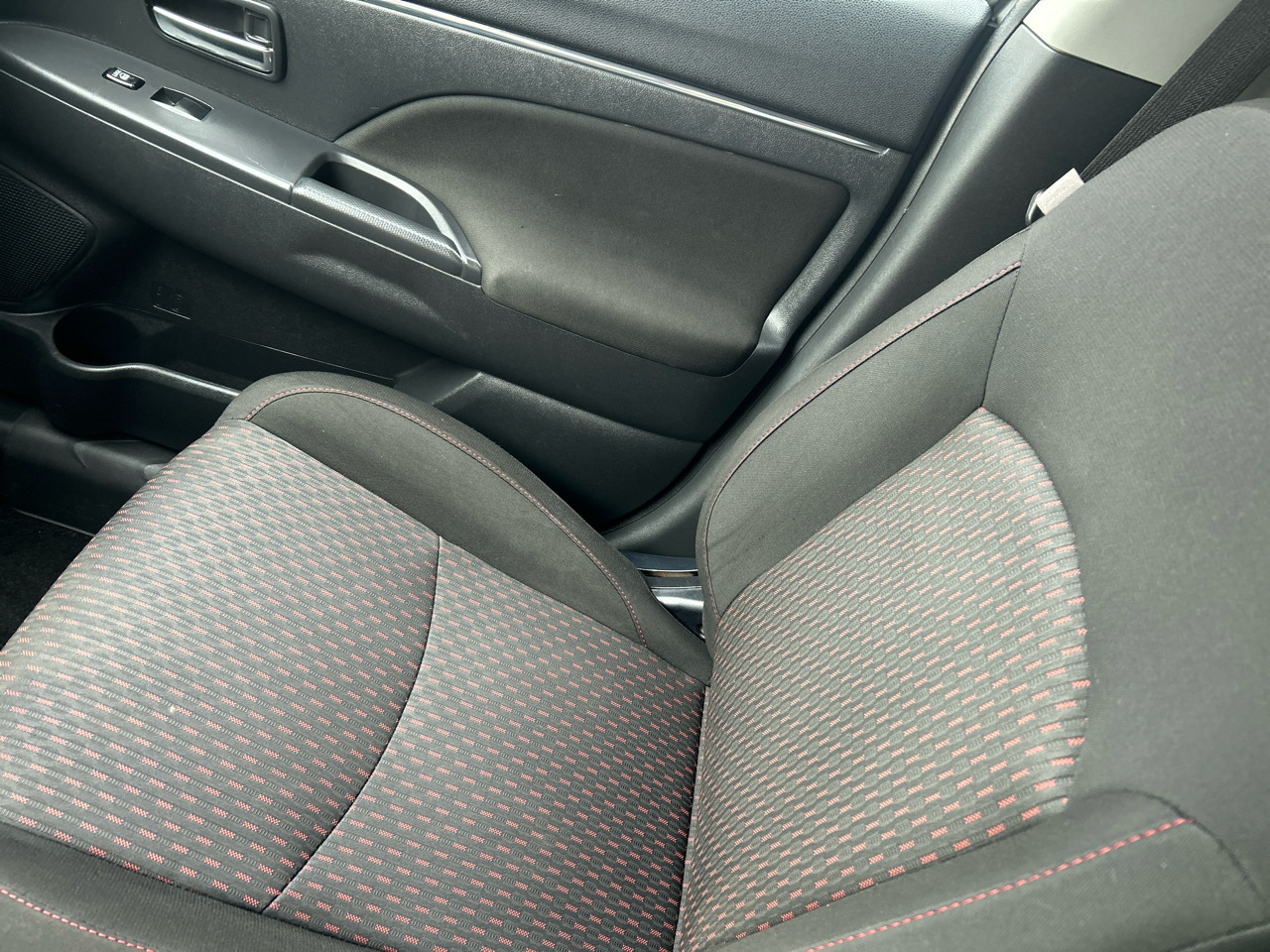 Mitsubishi Outlander Sport ES 2.0 AWC CVT 2017