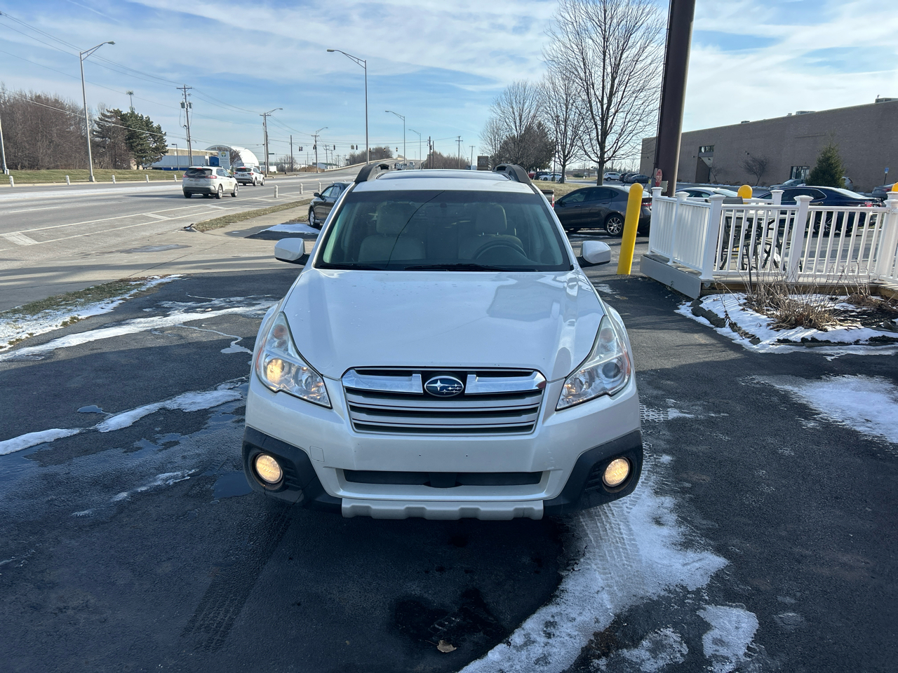 Subaru Outback 4dr Wgn H6 Auto 3.6R Limited 2014