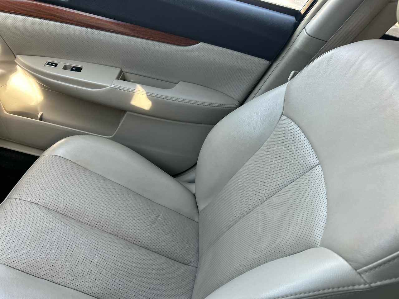 Subaru Outback 4dr Wgn H6 Auto 3.6R Limited 2014