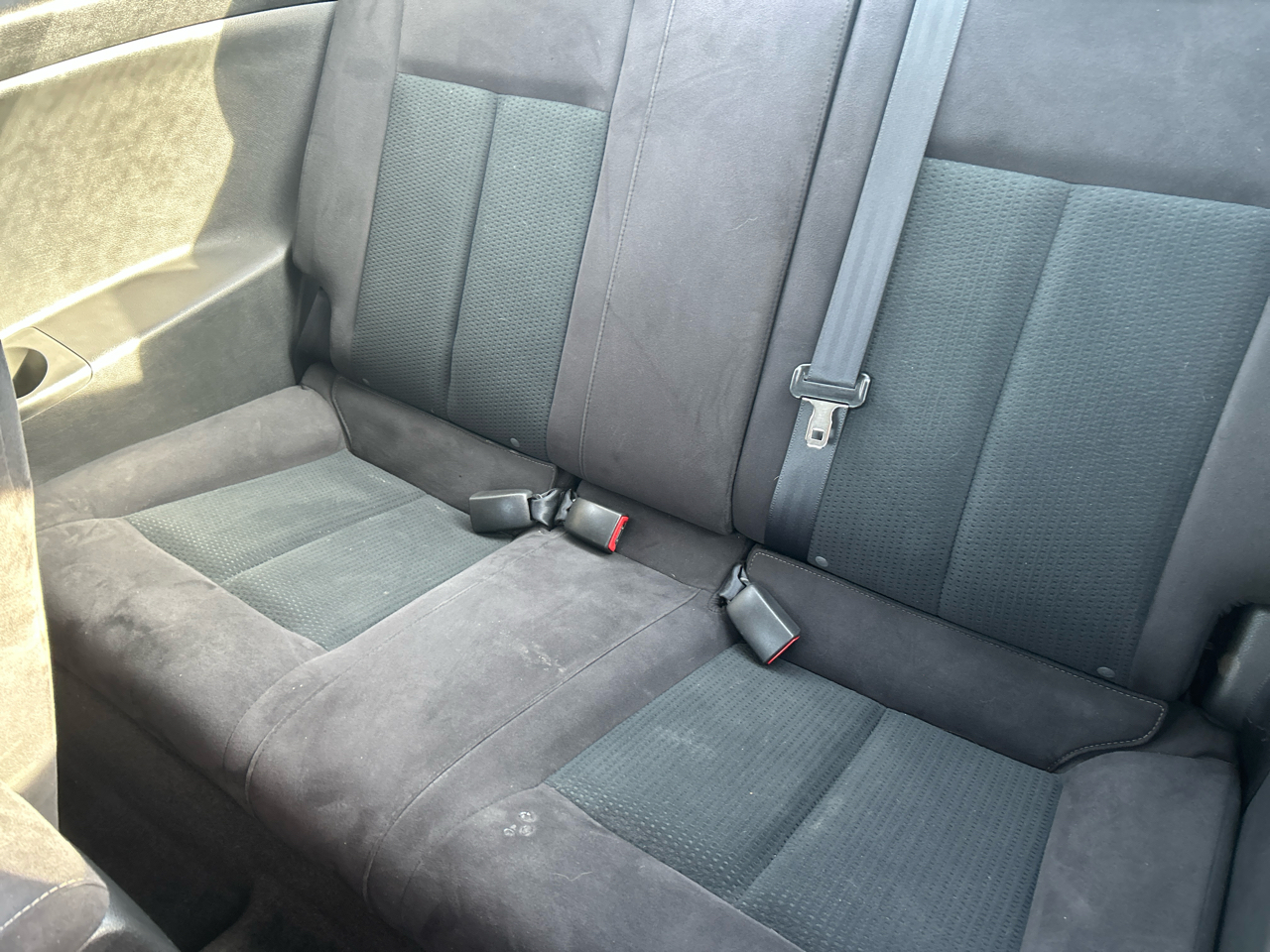 Nissan Altima 2dr Cpe I4 CVT 2.5 S 2012