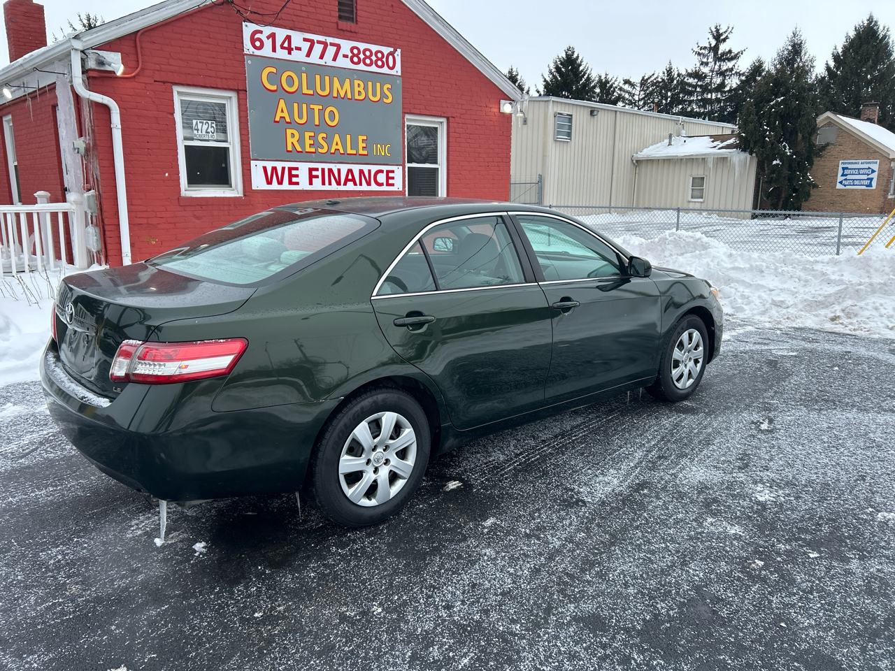 Toyota Camry 4dr Sdn I4 Man LE (Natl) 2011