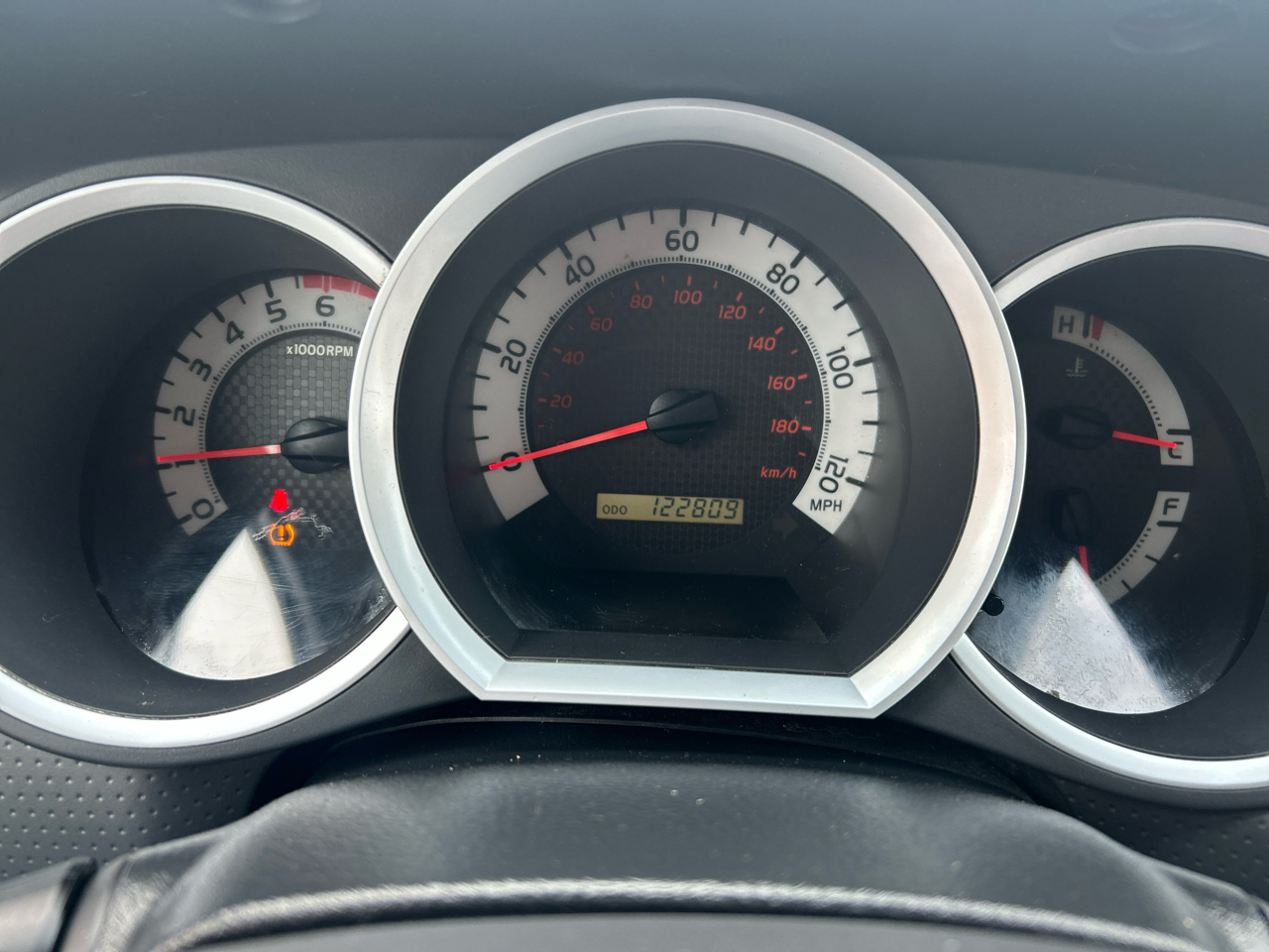 Toyota Tacoma 2WD Reg Cab I4 MT (Natl) 2014