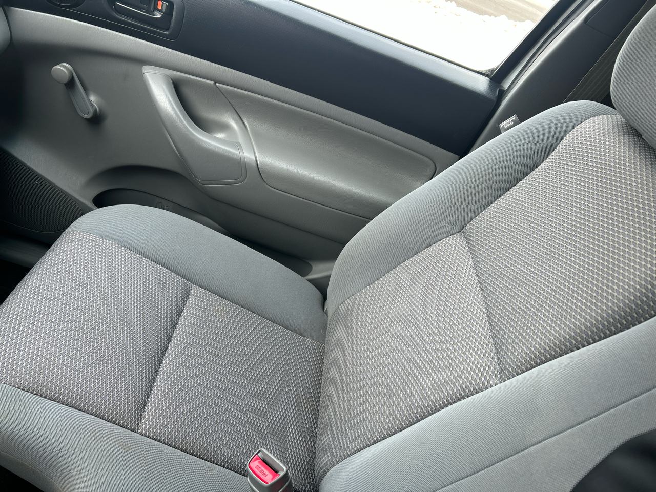 Toyota Tacoma 2WD Reg Cab I4 MT (Natl) 2014