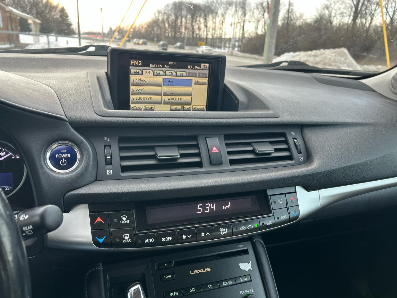 Lexus CT 200h FWD 4dr Hybrid 2011