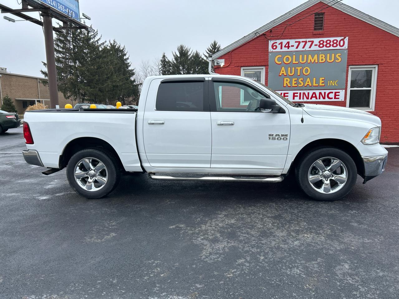 RAM 1500 Big Horn 4x4 Crew Cab 5'7" Box 2017