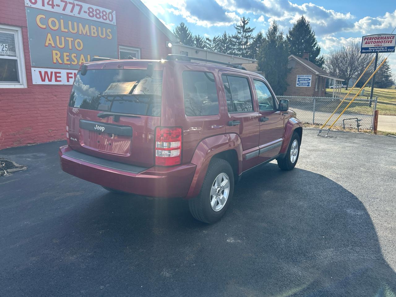 Jeep Liberty 4WD 4dr Sport 2012
