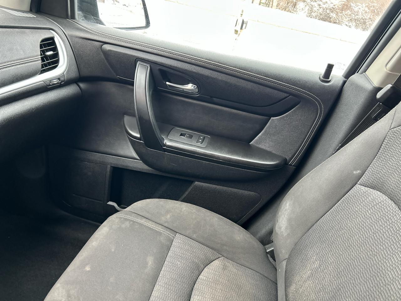 Chevrolet Traverse AWD 4dr LT w/1LT 2016